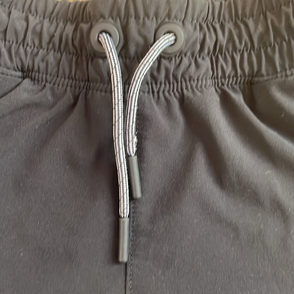 Black Athleta girl shorts - Picture 2 of 9